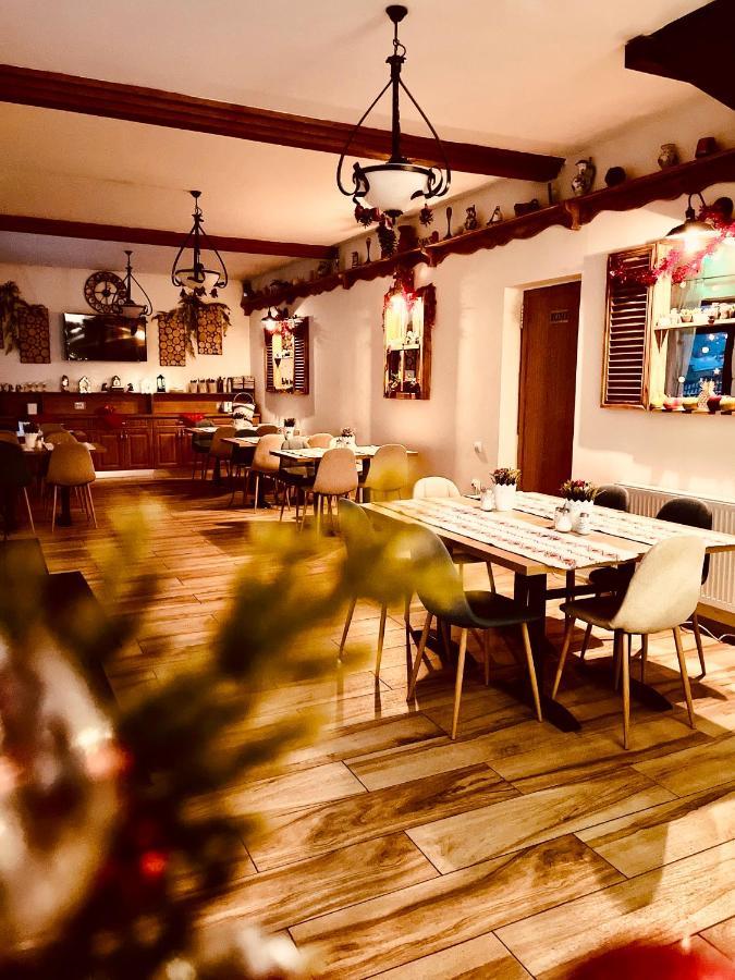 Casa Carmen Ξενοδοχείο Dorna Arini Εξωτερικό φωτογραφία