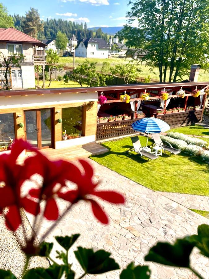 Casa Carmen Ξενοδοχείο Dorna Arini Εξωτερικό φωτογραφία
