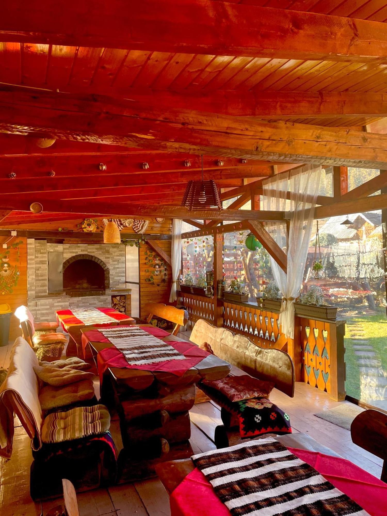 Casa Carmen Ξενοδοχείο Dorna Arini Εξωτερικό φωτογραφία
